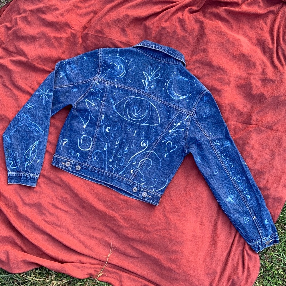 Groovy True Blue vintage Denim jacket upcycled - Picture 3 of 14